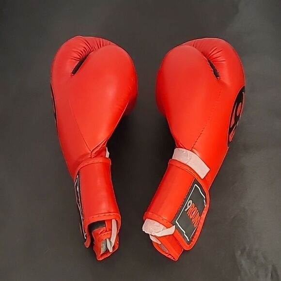 BRAND NEW 9ROUND KICKBOXING ADJUSTABLE FITNESS BOXING GLOVES - Picture 11 of 13